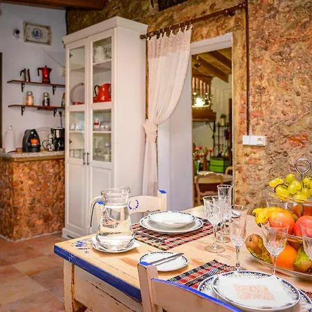 Majorcan Sta Maria Del Cami By Renthousing Holiday home *