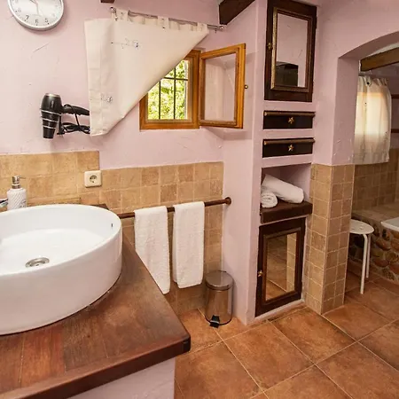 Holiday home Majorcan Sta Maria Del Cami By Renthousing *